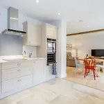 Holiday home Westfield Stables Kirk Hammerton