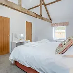 Holiday home Westfield Stables Kirk Hammerton