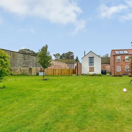 Holiday home Westfield Stables Kirk Hammerton